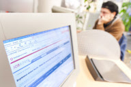 Einen Job finden: Arbeitssuchende in der Agentur für Arbeit in Berlin Mitte und im Jobcenter in Berlin Friedrichshain-Kreuzberg - Fotoreportage