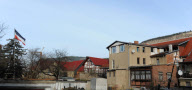Das sogenannte Braune Haus, der Sitz der Jenaer NPD in Altlobeda, geräumt und versiegelt
