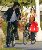 Vanessa Hudgens, Austin Butler