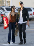 Vanessa Hudgens, Austin Butler