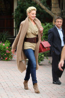 Katherine Heigl goes to see the Muppets