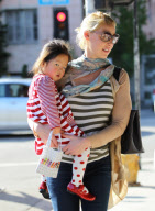 Katherine Heigl out with mom and a walking Naleigh - Part 2