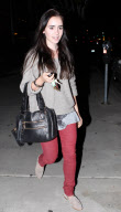 Lily Collins leaves Newsroom Cafe