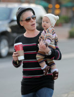 PINK GETTING COFFEE IN LA