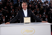 Silent film The Artist leads Golden Globe Pack