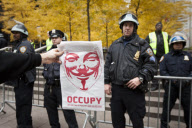 Police block Occupy protesters from Zuccotti Park return  - Pictures of the Year 2011