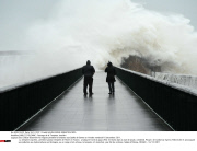 SABLES D'OLONNE : Passage de la Tempete Joachim
