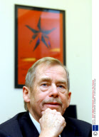 VACLAV HAVEL IN BUDAPEST, HUNGARY - 21 NOV 2005