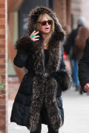Goldie Hawn and Kurt Russell shop till they drop