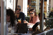 *EXCLUSIVE* Eva Longoria and Eduardo Cruz have lunch with friends