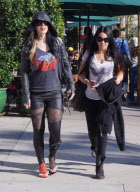 Kat Von D Lunches At The Urth Café