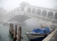 Fog in Venice, Italy - 19 Nov 2011