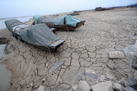 Tiefe Risse: Der fast ausgetrocknete Poyang See in China