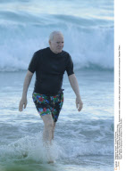 CPE/Actor Steve Martin spending his holidays in Saint Barths