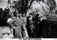 Feldpost aus dem 2.Weltkrieg: Brite (94) hält nach 70 Jahren einen von ihm geschriebenen Brief in den Händen