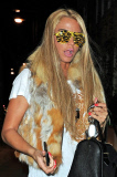 Katie Price kommt aus dem Mayfair Hotel in London