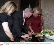 THE HAGUE: Queen Beatrix audience with israeli PM  Benjamin Netanyahu and his wife Sarah
