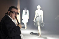 LE PHOTOGRAPHE JAMES BORT COMMENTE SA FASHION WEEK VUE DES COULISSES.