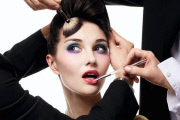 MAKE-UP COURSE FROM THE PROFESSIONALS.