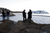 Bergungsarbeiten an dem havarierten Kreuzfahrtschiff Costa Concordia vor der Insel Giglio