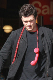 *EXCLUSIVE* Orlando Bloom : Red Alert!