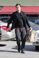 *EXCLUSIVE* Orlando Bloom : Red Alert!