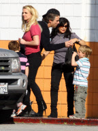 EXCLUSIVE... Exclusive... Britney Spears Takes The Family Bowling