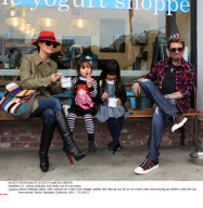 L.A.: Johnny Hallyday and family out for ice cream