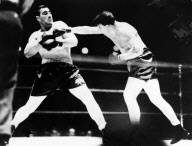 Boxing match between Primo Carnera and Isadora Gastanaga