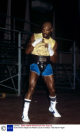 Boxers Marvin Hagler and Roberto Duran in training - 1983