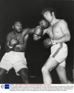 Boxer Joe Bugner (right) V Joe Frazier At Earls Court London Frazier Won On Points Jazsef Kreul Joe Bugner (born 13 March 1950) Is A Hungarian-born British-australian Former Heavyweight Boxer. He Holds Triple Nationality Being A Citizen Of Hungary An