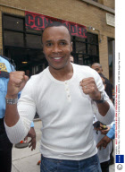 CASTING CALL FOR 'THE CONTENDER' TV SHOW, NEW YORK, AMERICA - 17 MAY 2004