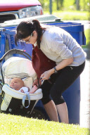 *EXCLUSIVE*  Selma Blair brings a sleepy Arthur home