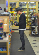 Zac Efron Stops by Gil Terner's Liquor Store