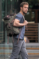 *EXCLUSIVE* Ryan Gosling packs up for Work [NO Canada]