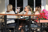 Molly Sims shows off her Baby Sonogram to her girlfriends