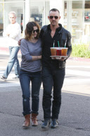 *EXCLUSIVE* Drew Barrymore is thirsty and pregnant