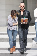 *EXCLUSIVE* Drew Barrymore is thirsty and pregnant