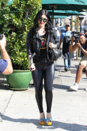 Kat Von D is all Smiles about Urth Cafe