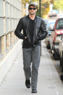 Hugh Jackman Waves for Fans as he Strolls in Manhattan