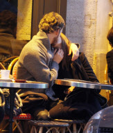 Exclusive :Anne Hathaway and Adam Shulman are in Paris during the fashion week
Paris,