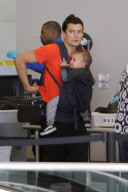 Orlando Bloom and Flynn catch a flight out of LAX