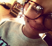 Willow Smith tweets this pic of her in glasses and calls herself a "Nerd"