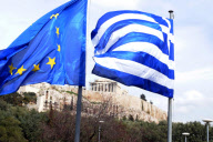 Greek economy sinks further into bankrupcy