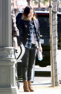 EXCLU Morning sickness for pregnant Drew Barrymore
