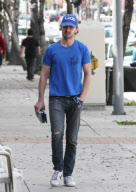 EXCLUSIVE -Shia LaBeouf eats on the run then buys DVDs