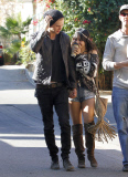 Vanessa Hudgens and Austin Butler Grab Lunch in Burbank