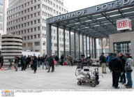TIL SCHWEIGER - DREHARBEITEN SCHUTZENGEL POTSDAMER PLATZ