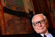 Pierre Cardin to build Palais Lumiere in Venice