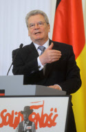 German President Joachim Gauck on 2 day visit to Poland - 26 Mar 2012